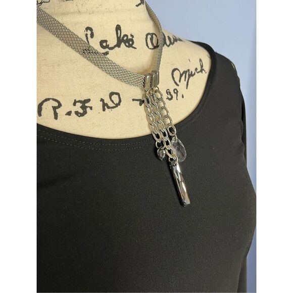 Free People Silver-Tone Mesh Chain Weave Necklace with Crystal Adorned Hanging C - Picture 4 of 4